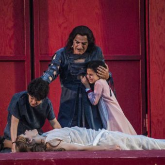 alcesti-teatro-greco-sicily-heart-photo-7