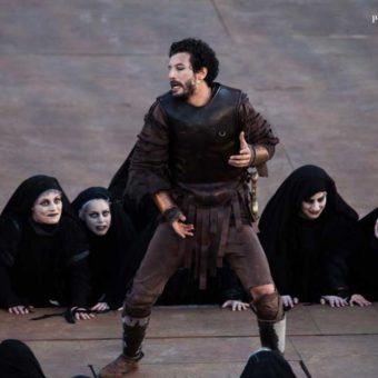 coefore-teatro-greco-sicily-heart-photo-3