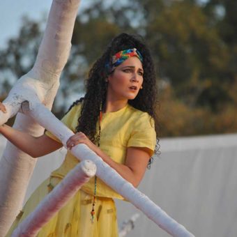 fenicie-teatro-greco-sicily-heart-photo-8