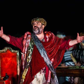 i-cavalieri-teatro-greco-sicily-heart-photo-12